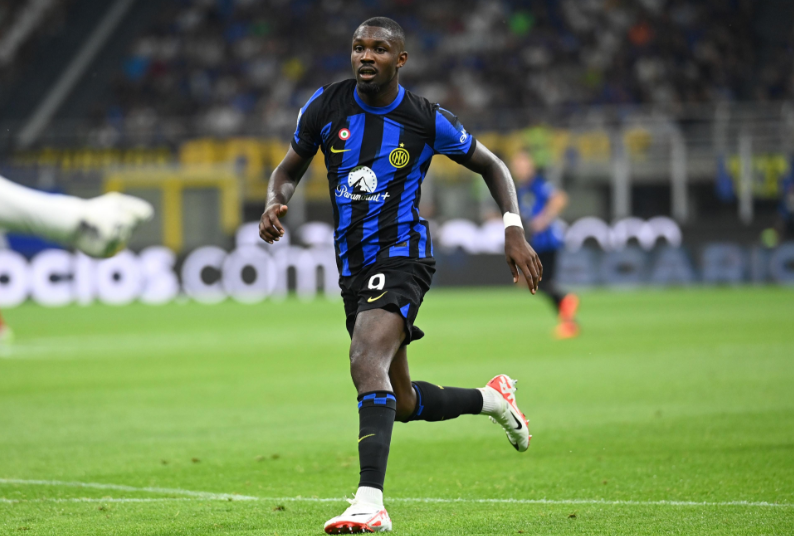 里皮与队员 里皮与队员