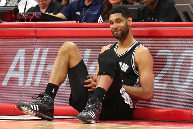 罗伊曾在加 罗伊曾在加