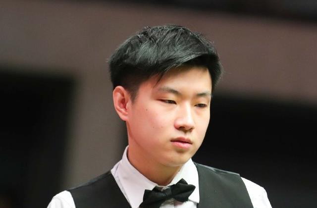 很多专家指 很多专家指