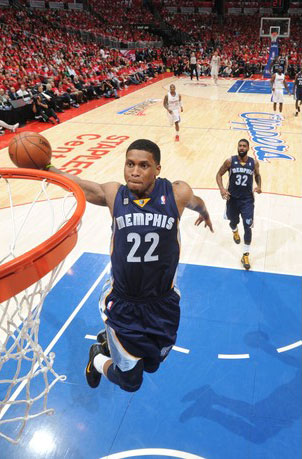 夏窗完成大 夏窗完成大